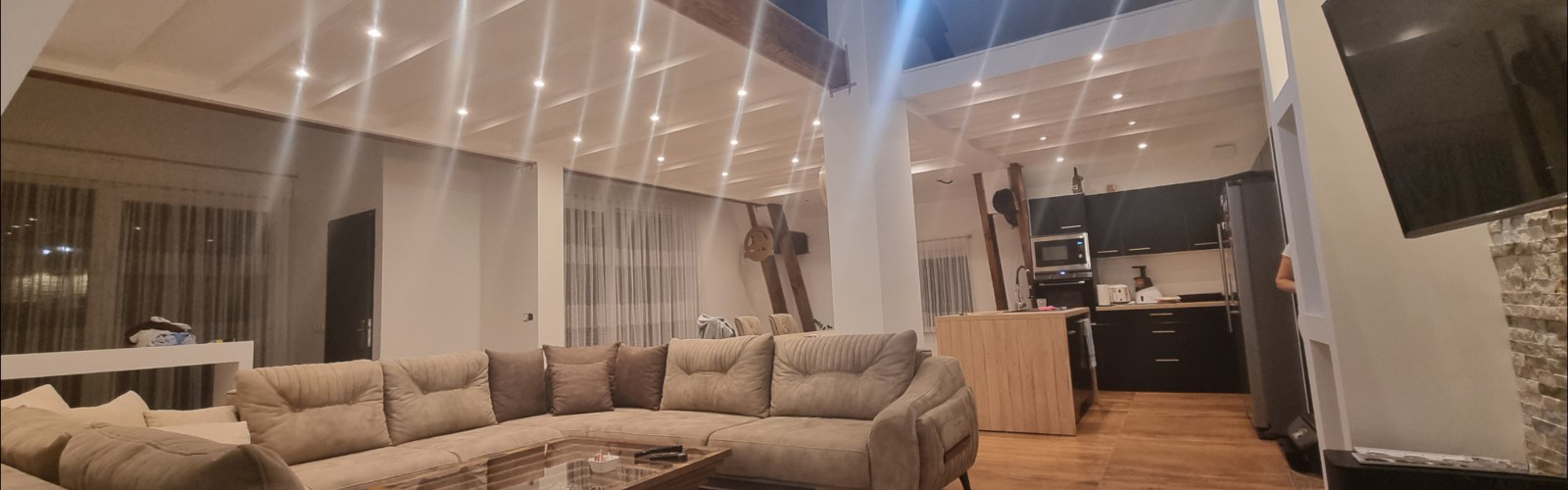 Screenshot_20211101-195652_Gallery[1]